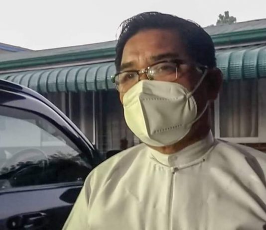 အမေရိကန်က ဒဏ်ခတ်ပိတ်ဆို့ အရေးယူတဲ့အထဲမှာ စစ်ကောင်စီခန့် ကချင်ပြည်နယ်ဝန်ကြီးချုပ် ဦးခက်ထိန်နန်လဲပါဝင်