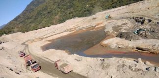 ချီဖွေမြို့အနီးက မေခမြစ်တစ်လျှာက် ရွှေတူးဖော်မှုတွေကြောင့် ဒေသခံတွေ စိုးရိမ်နေ