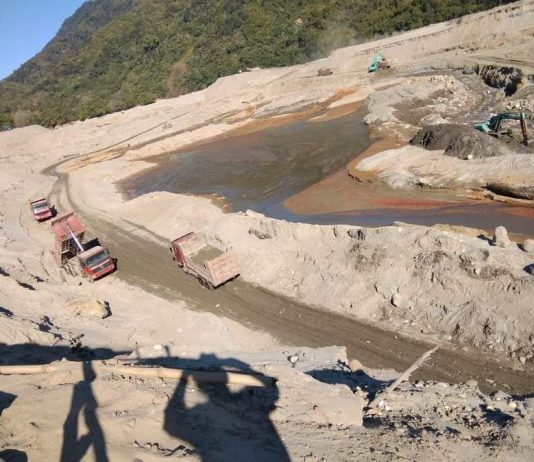 ချီဖွေမြို့အနီးက မေခမြစ်တစ်လျှာက် ရွှေတူးဖော်မှုတွေကြောင့် ဒေသခံတွေ စိုးရိမ်နေ